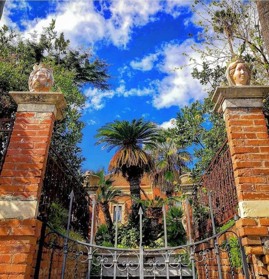 Villa Dei Marchesi Carrozza سانتا تيريزا دي ريفا المظهر الخارجي الصورة